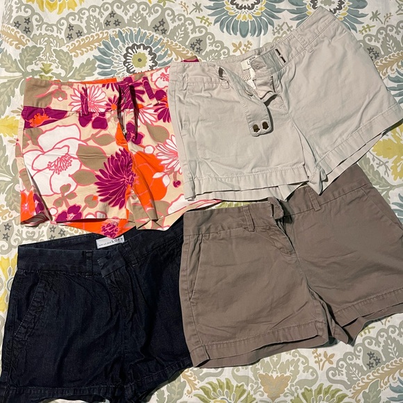 Loft and Ann Taylor Shorts Bundle - Picture 1 of 7